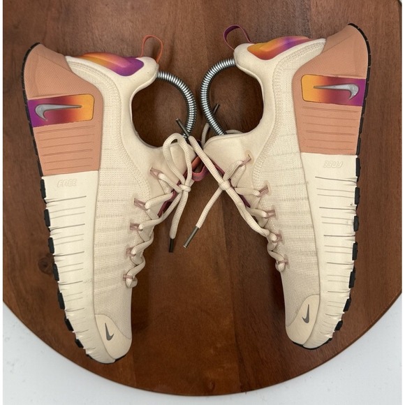 NIKE Free Metcon 6 SE Training Shoes Sneakers Pear/Pewter/Multicolor Women's 7.5 - Picture 7 of 14